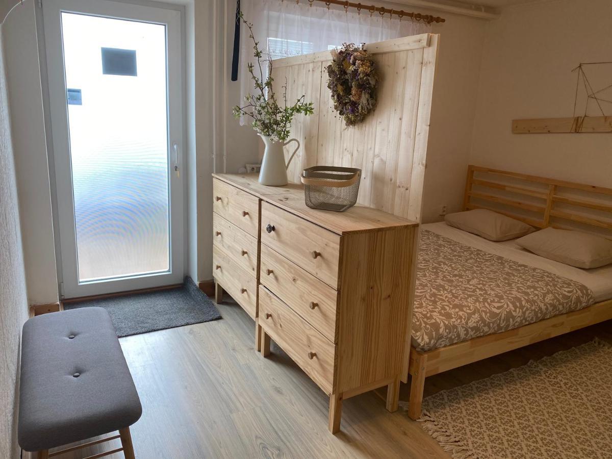 Appartement Apartman Prace Extérieur photo